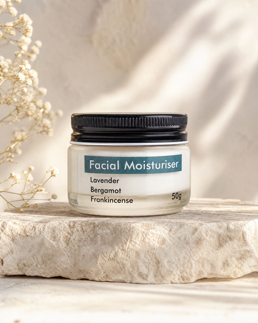 Facial Moisturiser — lifestyle image
